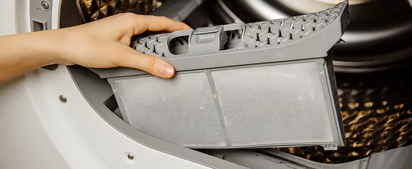 Signs Of A Clogged Dryer Lint Trap in Springdale, New Jersey